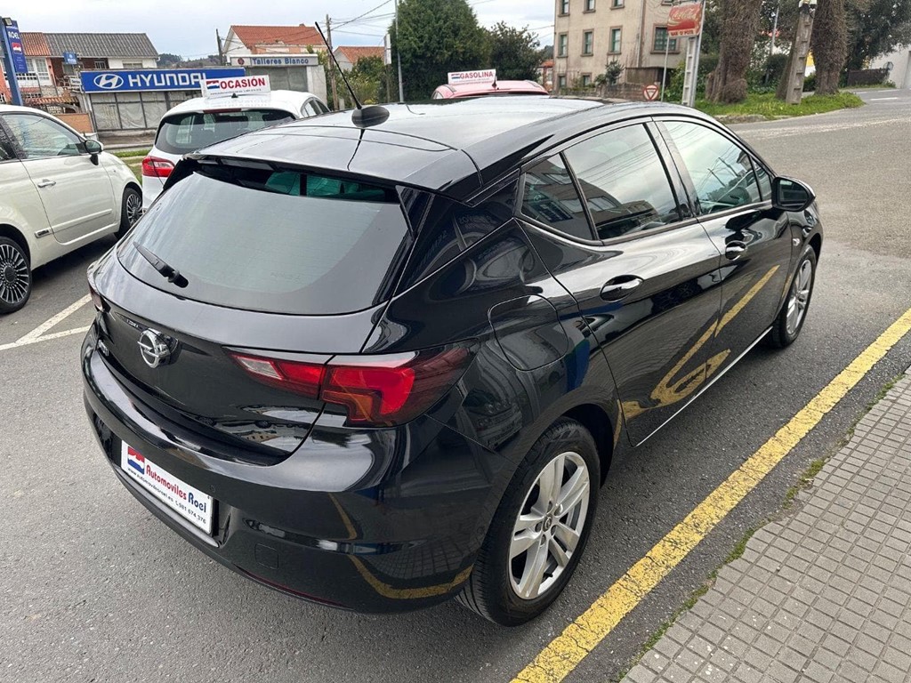 Foto 3 Astra 1.2T SHL 81kW 110CV GS Line