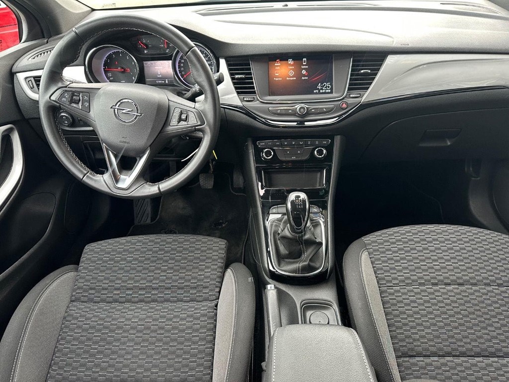 Foto 6 Astra 1.2T SHL 81kW 110CV GS Line