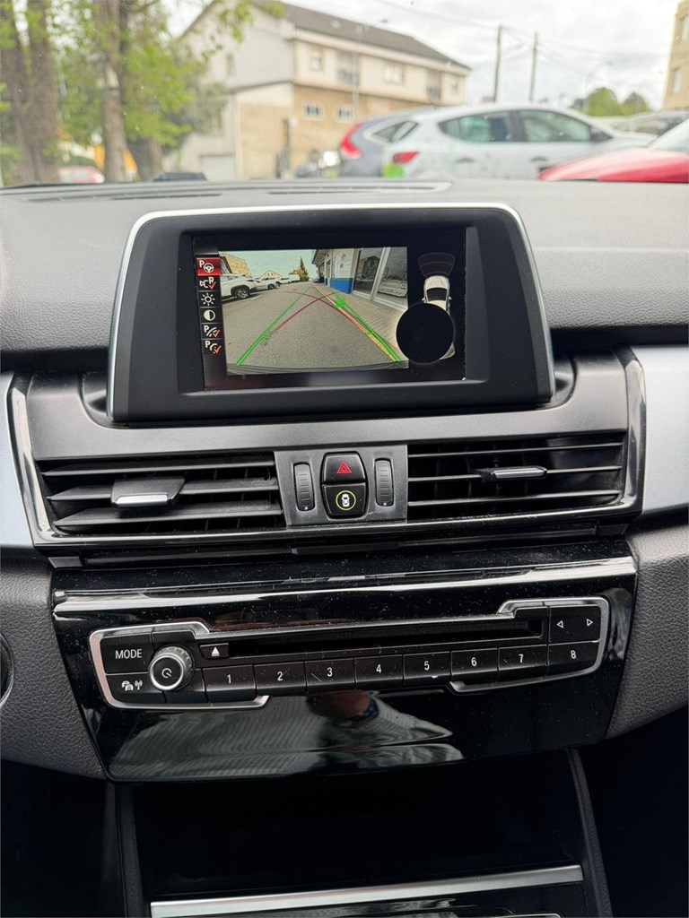 Foto 4 BMW Serie 2 Gran Tourer 218d