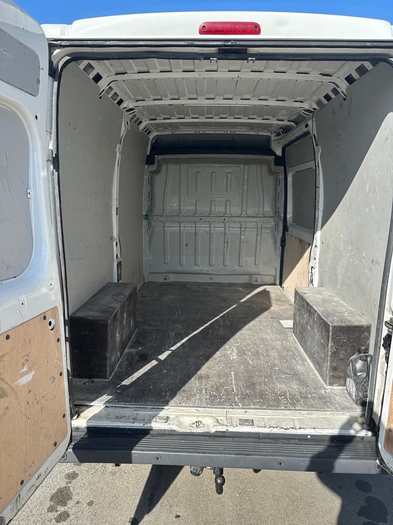 Foto 7 CITROEN Jumper BlueHDi 96KW 130CV Combi 33 L2H2