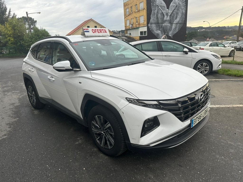 Foto 2 HYUNDAI TUCSON 1.6 CRDI 100kW 136CV 48V Maxx DCT