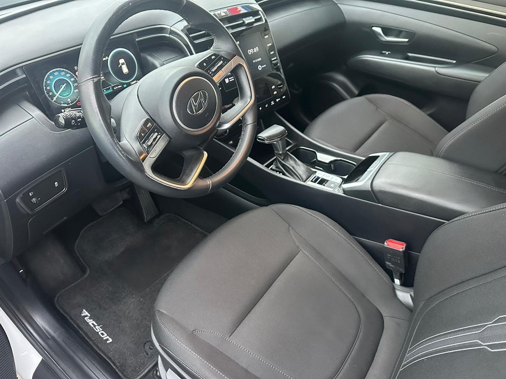 Foto 3 HYUNDAI TUCSON 1.6 CRDI 100kW 136CV 48V Maxx DCT