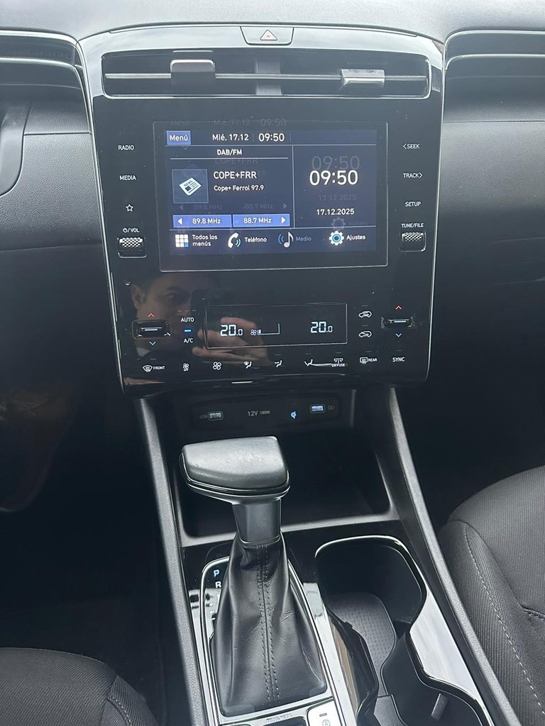 Foto 5 HYUNDAI TUCSON 1.6 CRDI 100kW 136CV 48V Maxx DCT