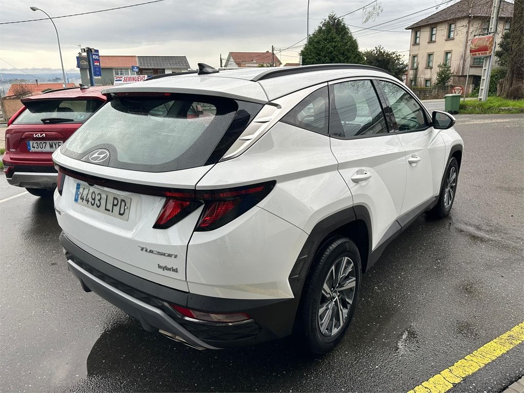 Foto 2 HYUNDAI Tucson 1.6 TGDI HEV Maxx Auto