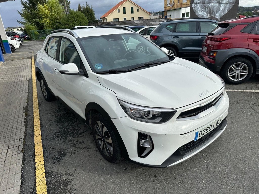 Foto 4 KIA Stonic 1.0 TGDi MHEV iMT Concept