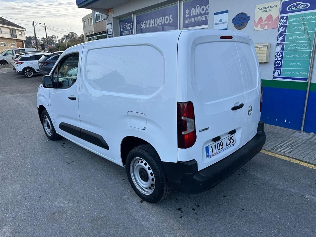 Foto 2 OPEL Combo 1.5 TD 75kW 100CV Express L H1 650kg