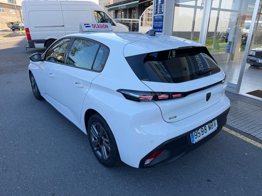 Foto 4 PEUGEOT 308 5P Active Pack BlueHDi 130 SS MAN