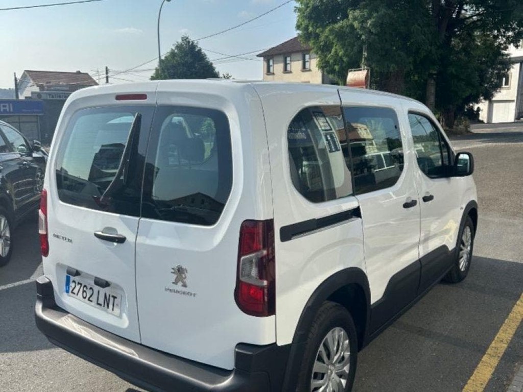 Foto 4 PEUGEOT Rifter Active Pack Long BlueHDi 73kW