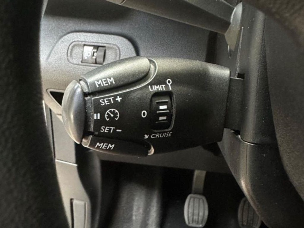 Foto 8 PEUGEOT Rifter Active Pack Long BlueHDi 73kW