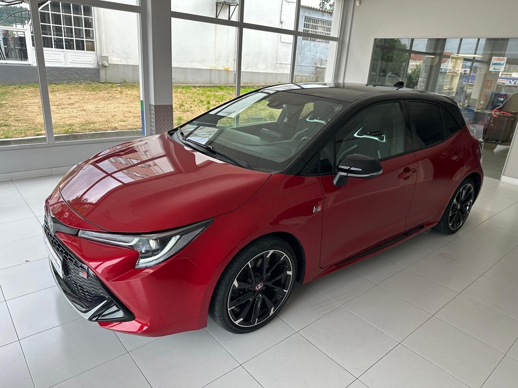 Foto 4 TOYOTA Corolla 2.0 180H GR SPORT ECVT