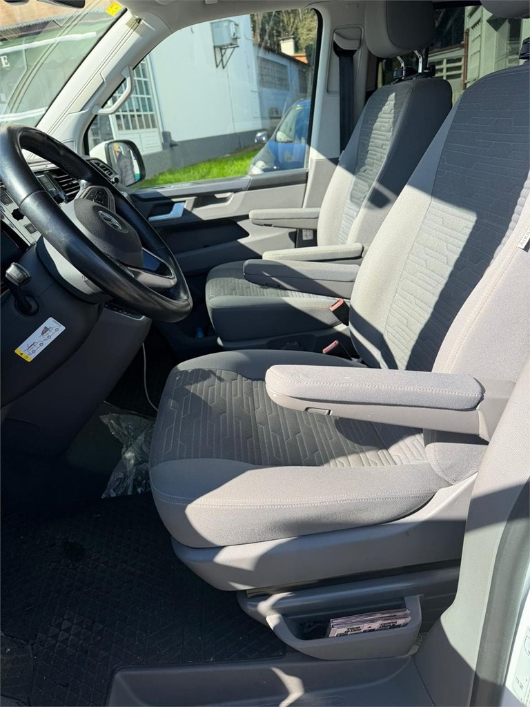 Foto 10 VOLKSWAGEN California Ocean 2.0 TDI 110kW 150CV BMT DSG