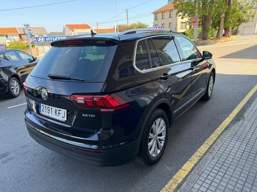 Foto 5 VOLKSWAGEN Tiguan Advance 2.0 TDI
